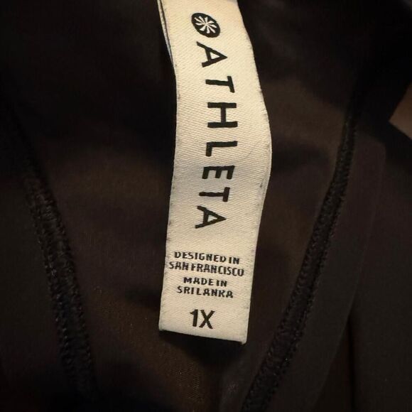 Athleta Women's Brown and Black Vest - Picture 3 of 5